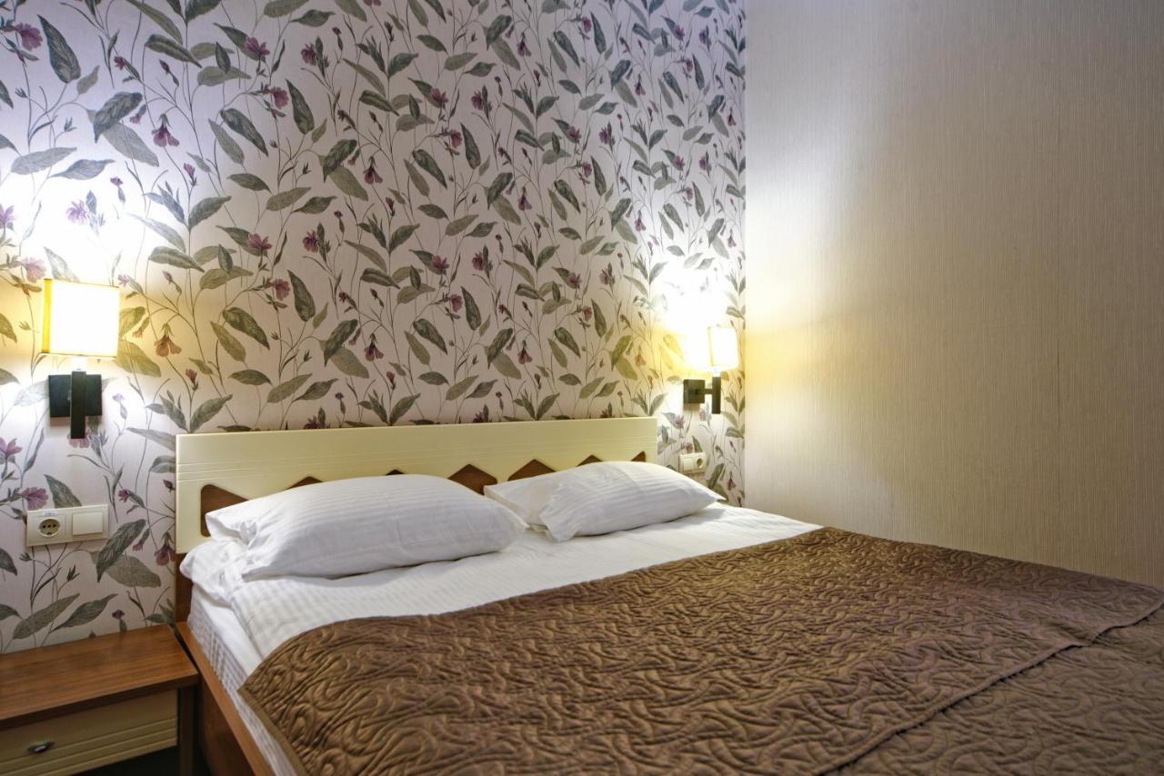 Atrium Hotel Odessa Buitenkant foto