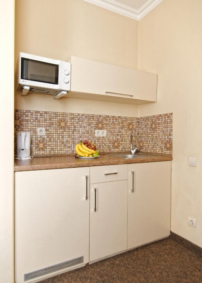 Atrium Hotel Odessa Buitenkant foto